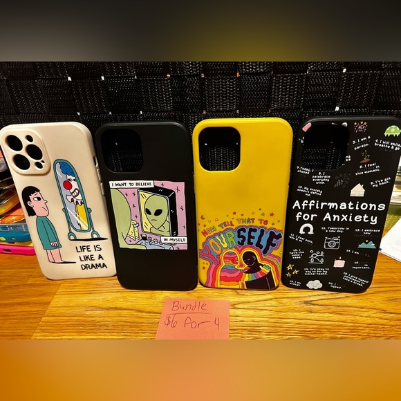 Phone case bundle- in good condition - Picture 1 of 1